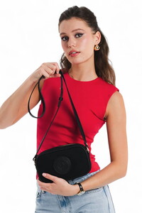  U.S. Polo Assn. Logo Detaylı Siyah Kadın Çapraz Askılı Çanta US25633