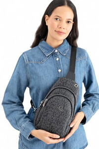 Benetton Monogram Siyah Kadın Body Bag BNT1644