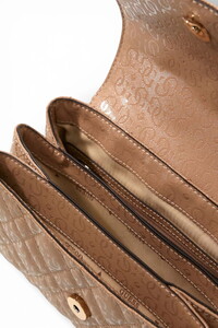  Guess Isemay Sütlü Kahve Kadın Çapraz Askılı Çanta HWGG9628210