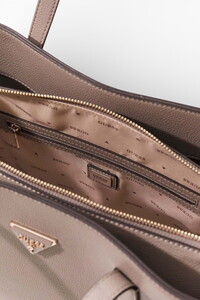  Guess Meridian II Toprak Kadın Omuz Çantası HWBG6974230