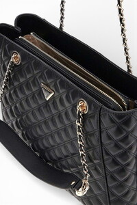  Guess Giully II Siyah Kadın Omuz Çantası HWQG9673240