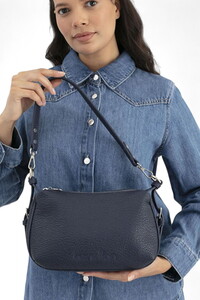  Benetton  Lacivert Kadın Çapraz Askılı Çanta BNT1679
