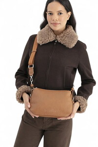  Benetton  Taba Kadın Çapraz Askılı Çanta BNT1679