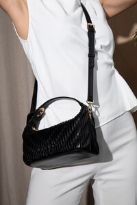  Sisley  Siyah Kadın El Çantası SLY170