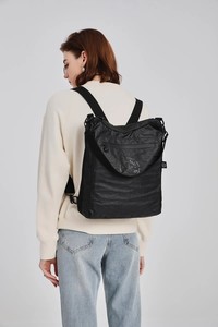  Smart Bags Krinkıl Siyah Kadın Sırt Çantası SMK MT-3069