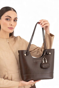  Sisley Logo Detaylı Kahve Kadın Omuz Çantası SLY295