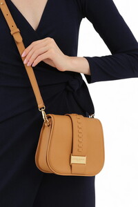  Laura Ashley  Camel Kadın Çapraz Askılı Çanta LAAW23000038
