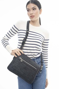 Benetton Monogram Siyah Kadın Çapraz Askılı Çanta BNT1112