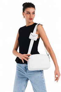  Nautica Logo Detaylı Beyaz Kadın Çapraz Askılı Çanta CN7156T