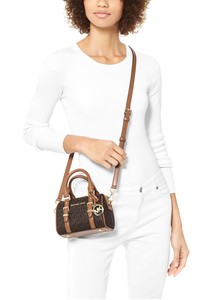  Michael Kors Extra Small Kahve Kadın El Çantası 32F9G06C0B