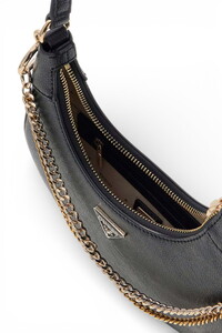  Guess Davina Siyah Kadın Omuz Çantası HWBG9899180