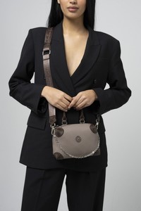  Valentino Orlandi Monogram Taş-Kahve Kadın Çapraz Askılı Çanta VLT045