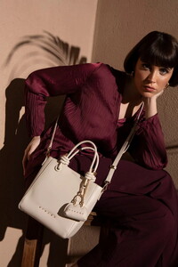  Sisley  Bej Kadın El Çantası SLY168