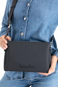  Benetton  Siyah Kadın Çapraz Askılı Çanta BNT1671