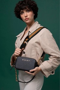 Sisley  Siyah Kadın Çapraz Askılı Çanta SLY070