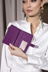  Sisley Soft Line Mürdüm Kadın Cüzdan SLY136