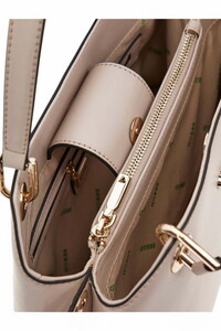  Guess Eco Evaine Taş Kadın Omuz Çantası HWEVG953523