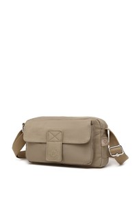  Smart Bags Krinkıl Camel Kadın Çapraz Askılı Çanta SMB3098
