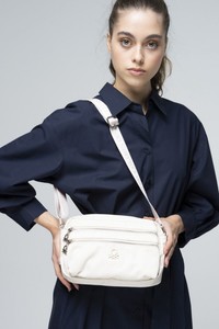 Benetton Saten Bej Kumaş Kadın Çapraz Askılı Çanta BNT722