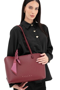  Sisley Logo Detaylı Bordo Kadın Omuz Çantası SLY263