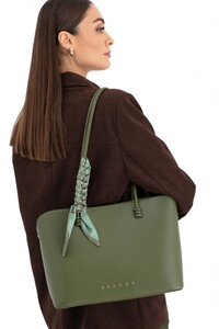  Sisley Logo Detaylı Haki Kadın Omuz Çantası SLY263