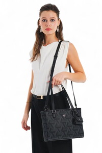 U.S. Polo Assn. Logo Detaylı Siyah Kadın Omuz Çantası US25504