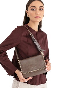  Sisley Logo Detaylı Taş Kadın Çapraz Askılı Çanta SLY242