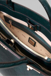  Guess Melinda Yeşil Kadın El Çantası HWKL9933060