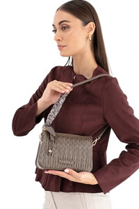 Sisley Logo Detaylı Taş Kadın Çapraz Askılı Çanta SLY276