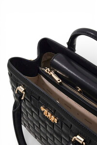  Guess Sandy Siyah Kadın El Çantası HWWG8418060