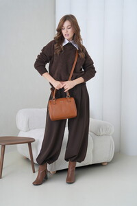  Bilik Deri Logo Detaylı Taba Kadın El Çantası BLM 1144