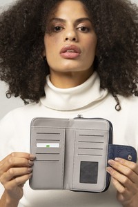  Benetton Gofraj Lacivert Kadın Portföy & Clutch Çanta BNT842