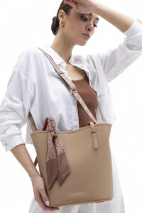  Sisley  Camel Kadın Omuz Çantası SLY161