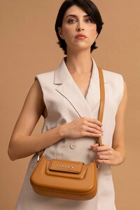  Sisley  Camel Kadın Omuz Çantası SLY115