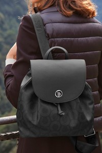  U.S. Polo Assn.  Siyah Kadın Sırt Çantası US22549