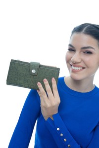  Benetton Monogram Haki Kadın Portföy & Clutch Çanta BNT1140