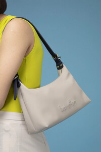  Benetton  Taş-Lacivert Kadın Omuz Çantası BNT1594