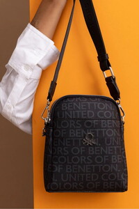 Benetton Monogram Siyah Kadın Çapraz Askılı Çanta BNT1402