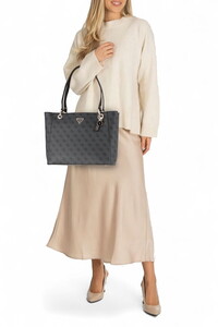  Guess Noelle II Antrasit Kadın Omuz Çantası HWBG9672250