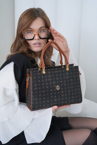  Bilik Deri Monogram Siyah-Taba Kadın El Çantası RİV 1135-MN