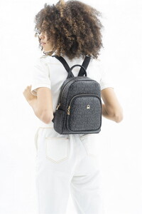  Benetton Monogram Siyah Kadın Sırt Çantası BNT169