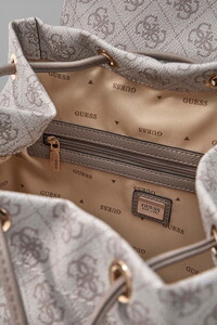  Guess Manhattan II Toprak Kadın Sırt Çantası HWSG7118310