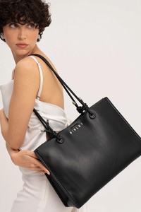  Sisley  Siyah Kadın Omuz Çantası SLY083