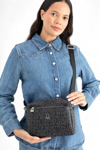  Benetton Monogram Siyah Kadın Çapraz Askılı Çanta BNT1642