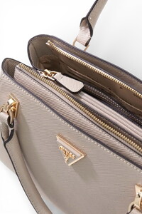  Guess Noelle II Toprak Kadın Omuz Çantası HWZG9672070