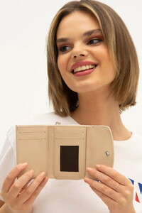  Benetton  Bej Kadın Portföy & Clutch Çanta BNT1299