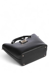  Guess Jane Siyah Kadın Omuz Çantası HWVG9891220
