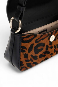  Guess Domitilla Siyah-Kahve-Leopar Kadın Omuz Çantası HWLO7529780