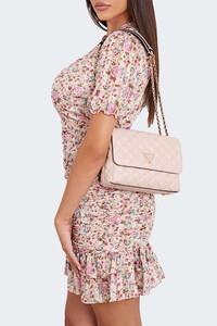  Guess Giully Bej Kadın Çapraz Askılı Çanta HWQG8748200