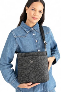 Benetton Monogram Siyah Kadın Çapraz Askılı Çanta BNT1643